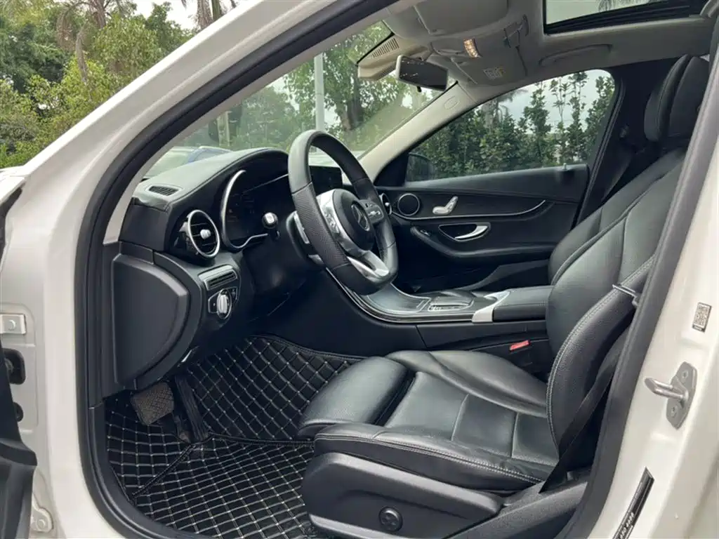 Mercedes-Benz C-Class 2020 — фото 9