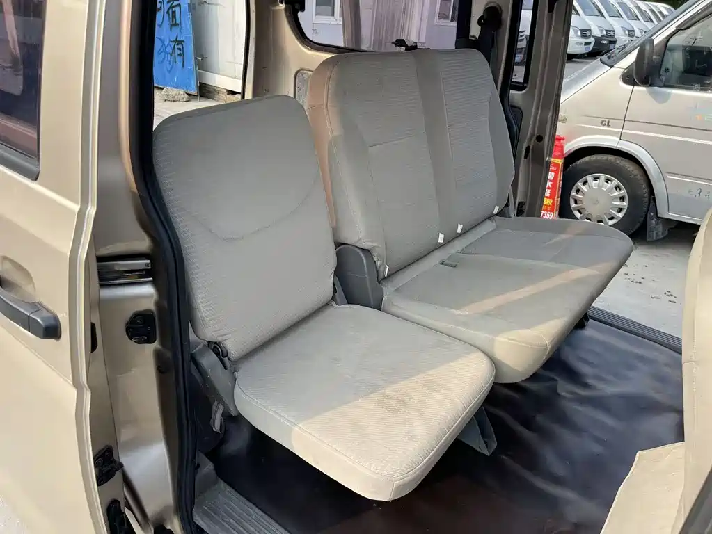 Wuling Rongguang V 2019