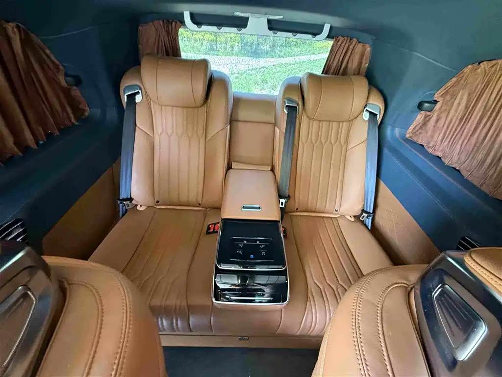 Mercedes-Benz Vito 2025 — фото 16