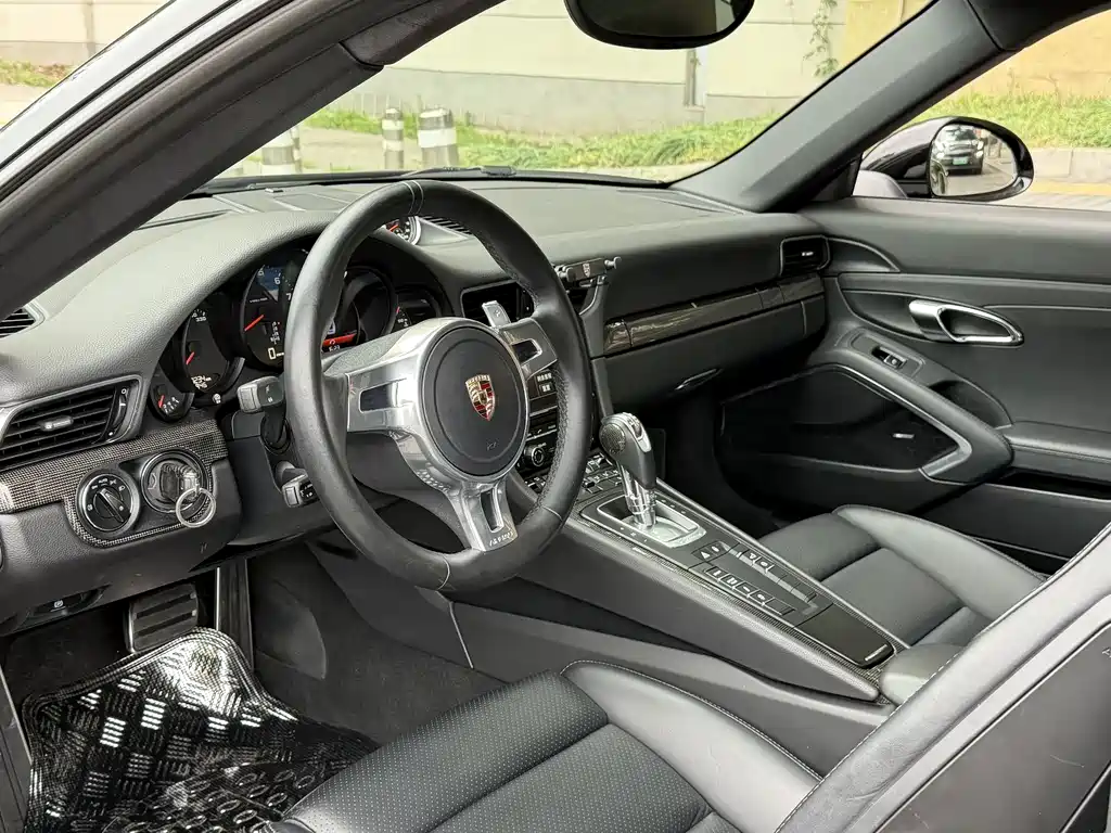 Porsche 911 2013