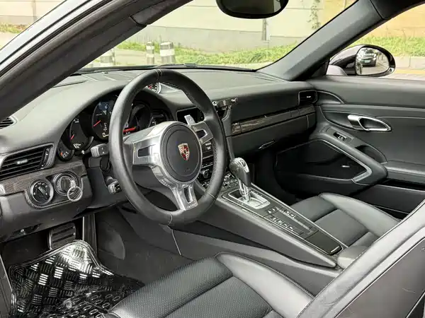 Porsche 911 2013