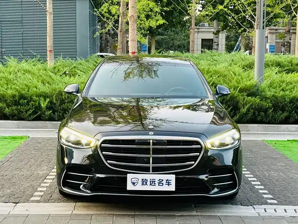 Mercedes-Benz S-Class 2022