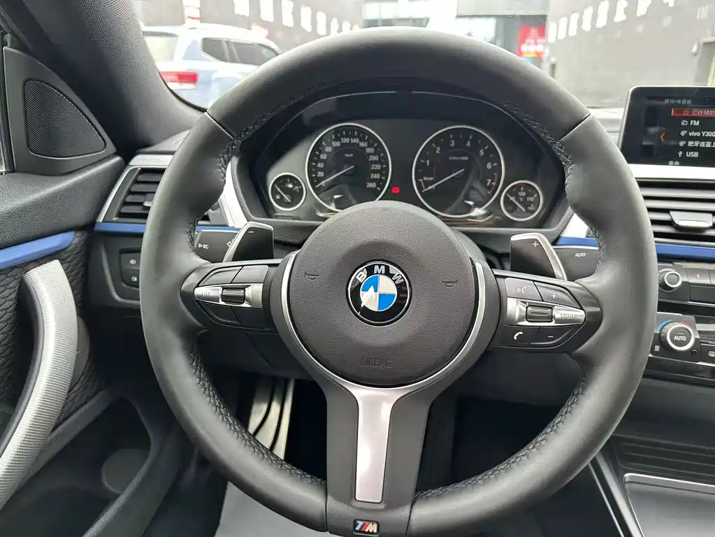 BMW 4 Series 2019 — фото 11