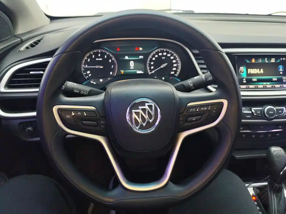 Buick Excelle GT 2015 — фото 15