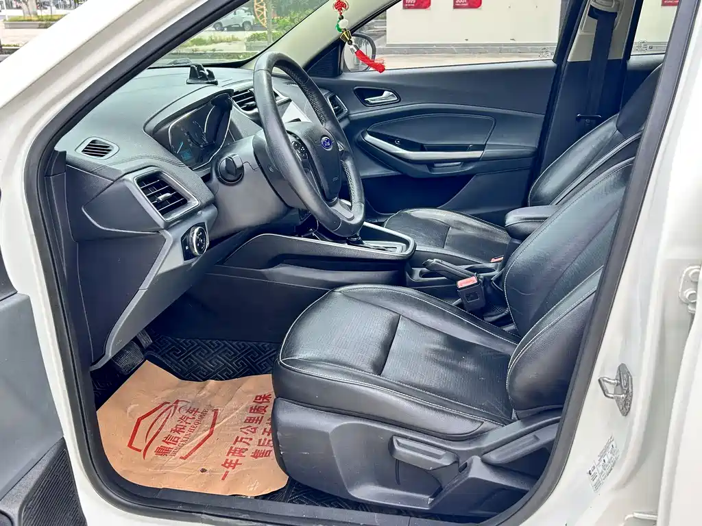 Ford Escort 2016