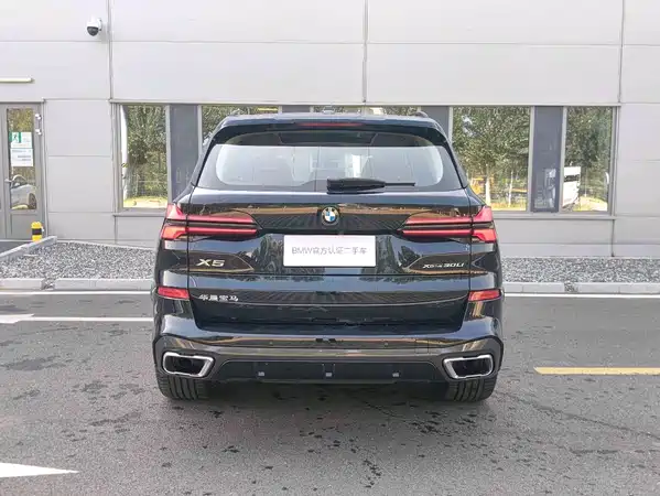 BMW X5 2025