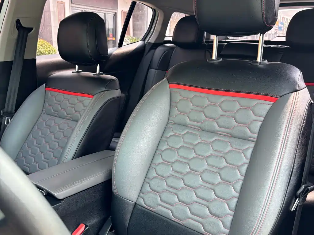 Citroën C5 Aircross 2019 — фото 11