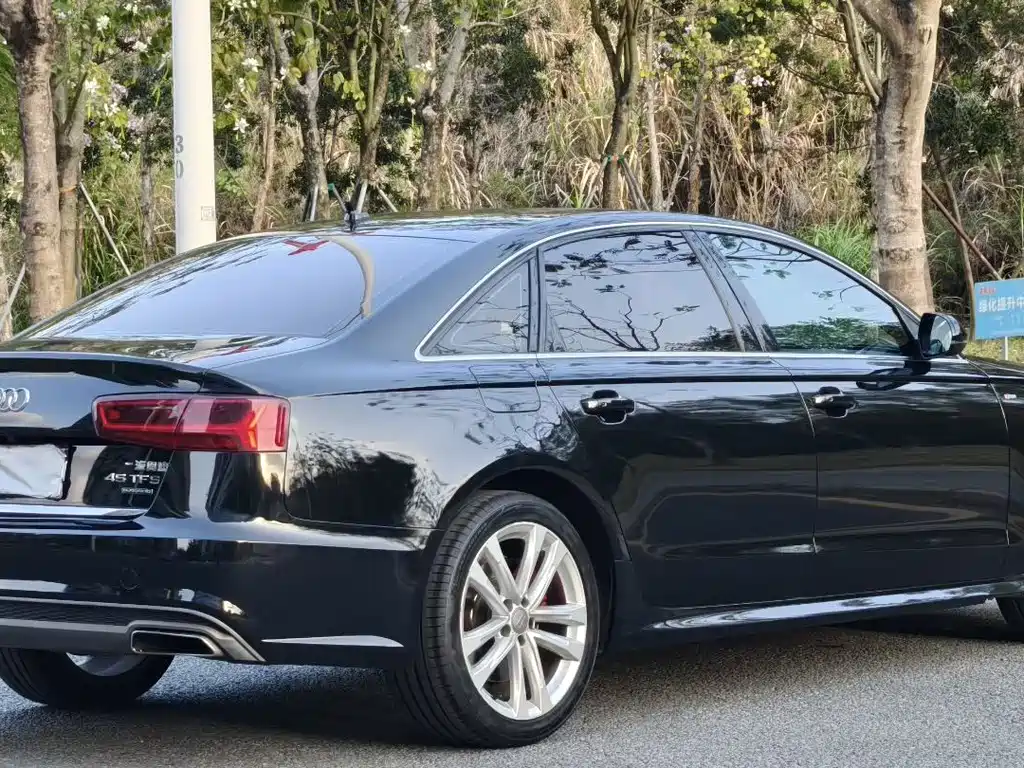 Audi A6L 2018