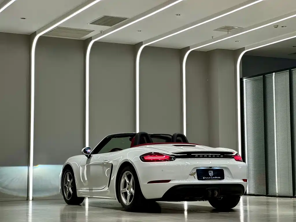 Porsche 718 2023 — фото 12