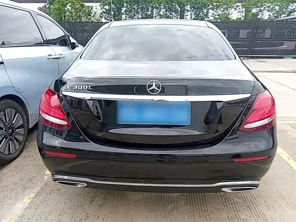 Mercedes-Benz E-Class 2020