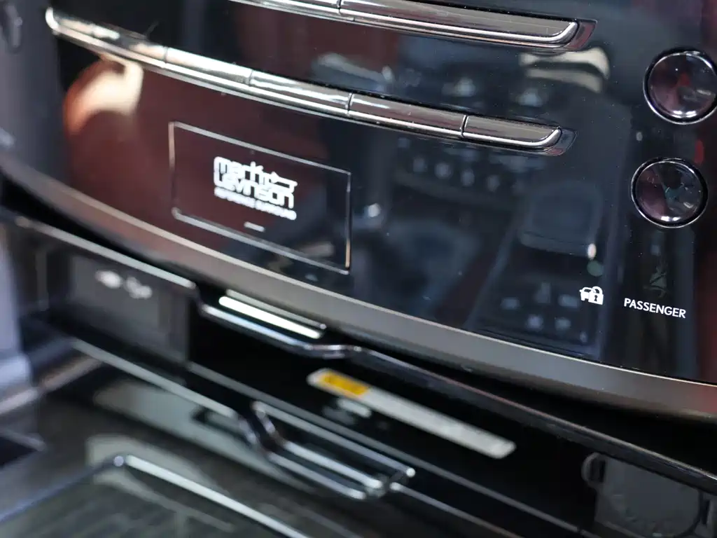Lexus LX 2020 — фото 16