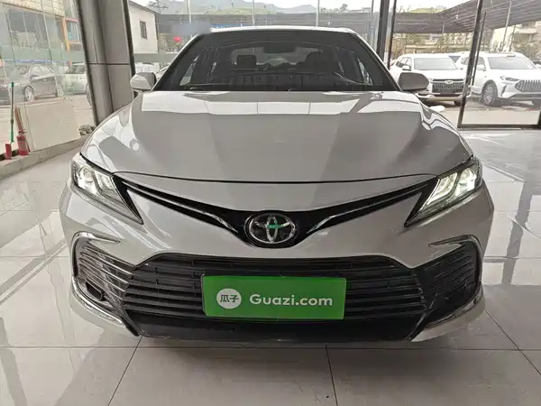 Toyota Camry 2021