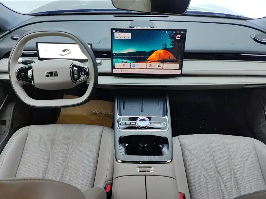 Geely Galaxy Starshine 8 2025 — фото 12