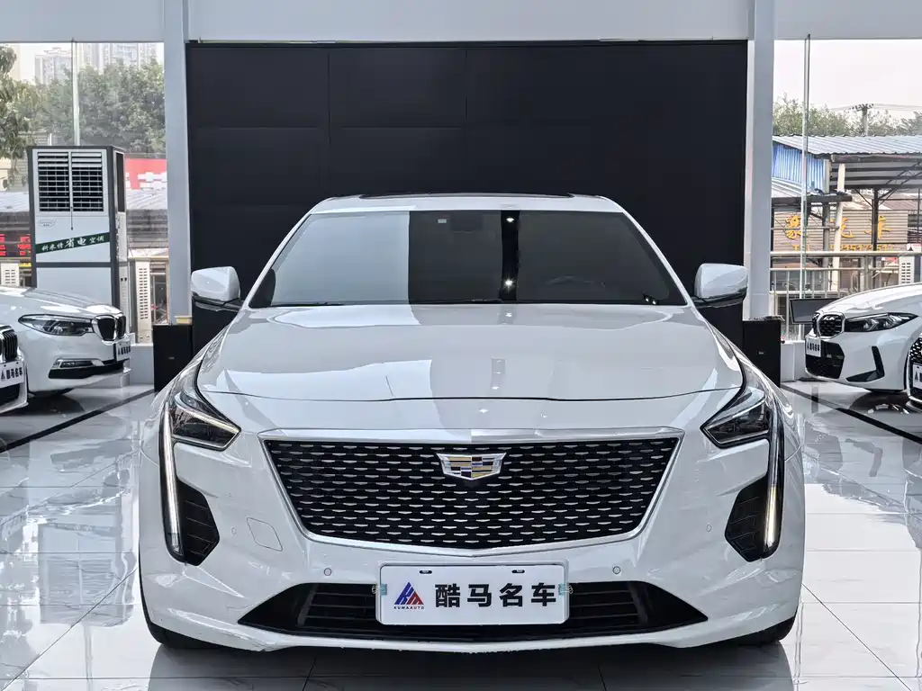 Cadillac CT6 2021 — фото 2