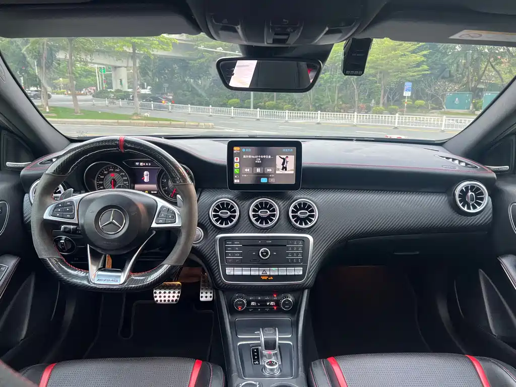 Mercedes-Benz A-Class AMG 2018 — фото 7