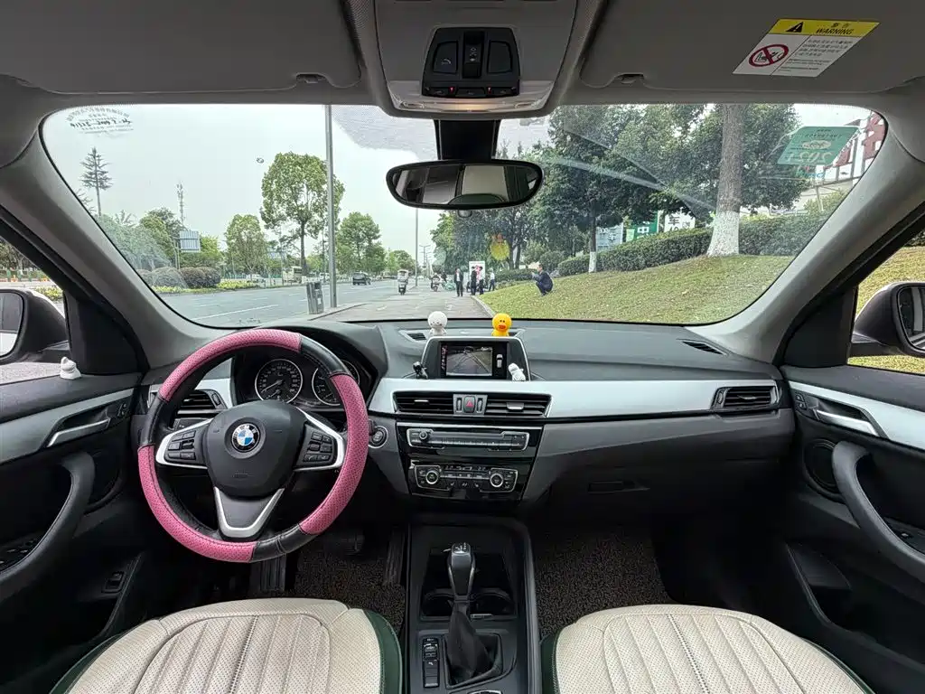 BMW X1 2017 — фото 11