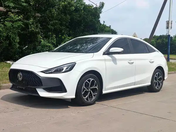 MG MG5 2020