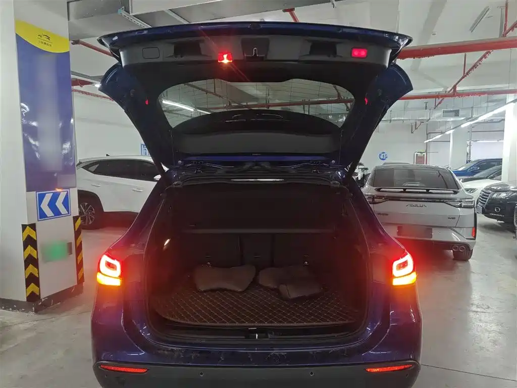Mercedes-Benz GLA 2021 — фото 19