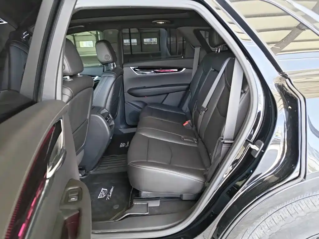 Cadillac XT5 2021 — фото 17
