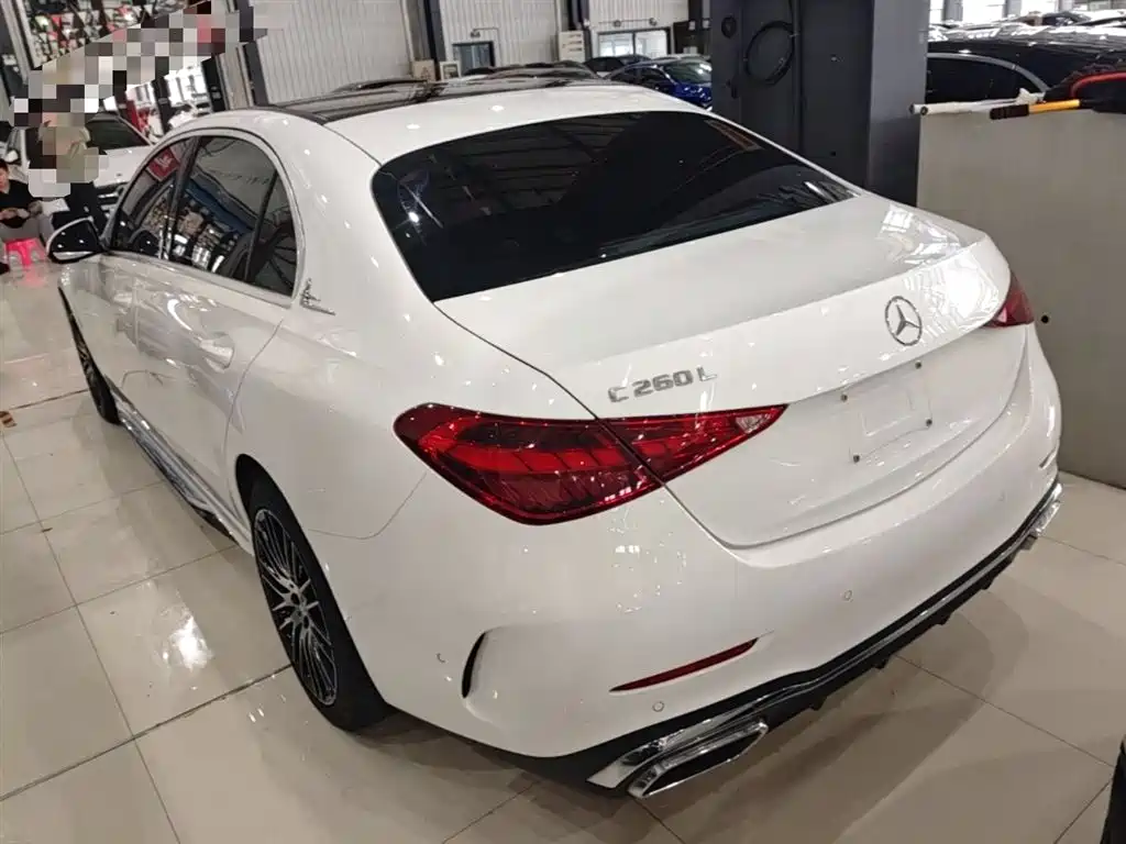 Mercedes-Benz C-Class 2023 — фото 23
