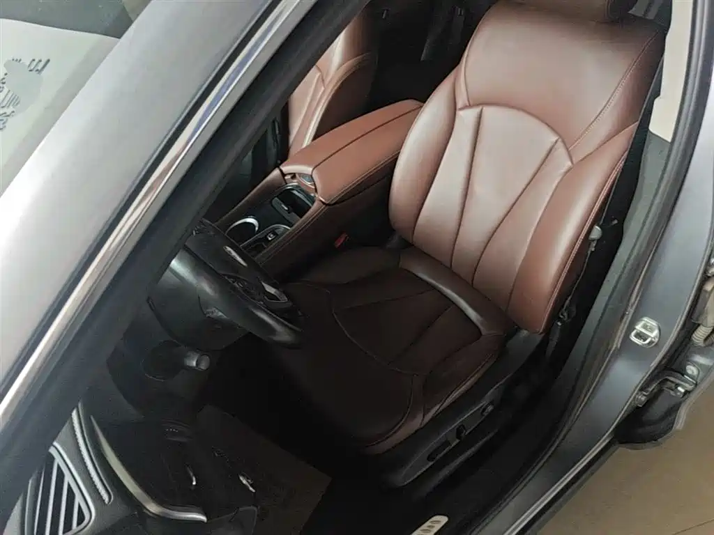Buick Envision Plus 2017 — фото 15