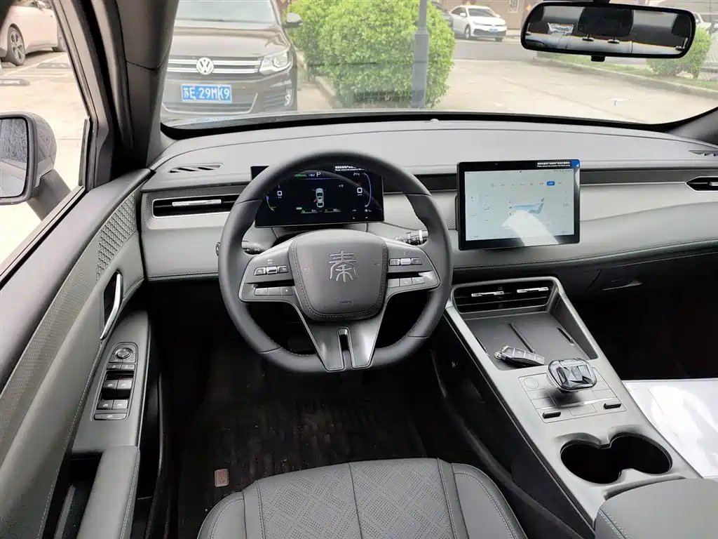 BYD Qin PLUS 2025 — фото 11