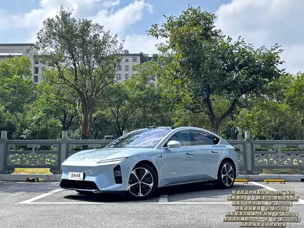 NIO ET5 2025