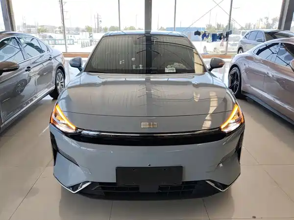Geely Galaxy L6 2024