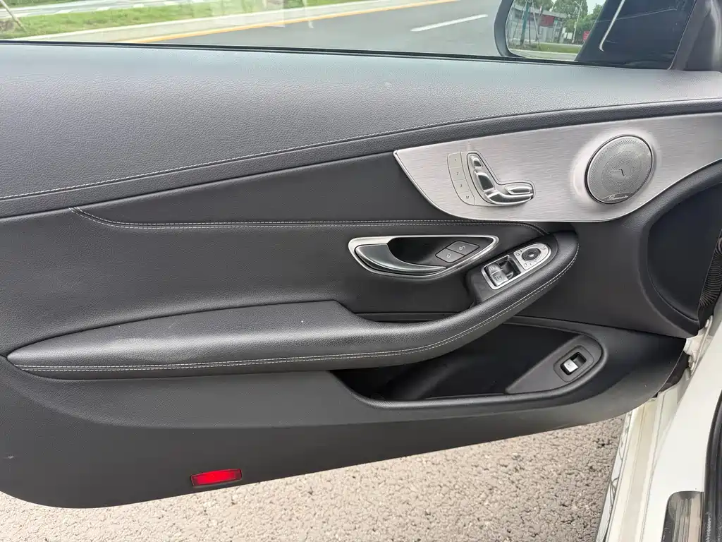 Mercedes-Benz C-Class 2020 — фото 14
