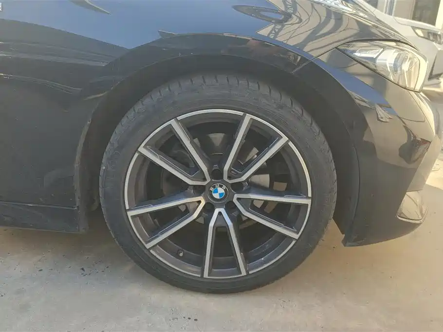 BMW 3 Series 2022