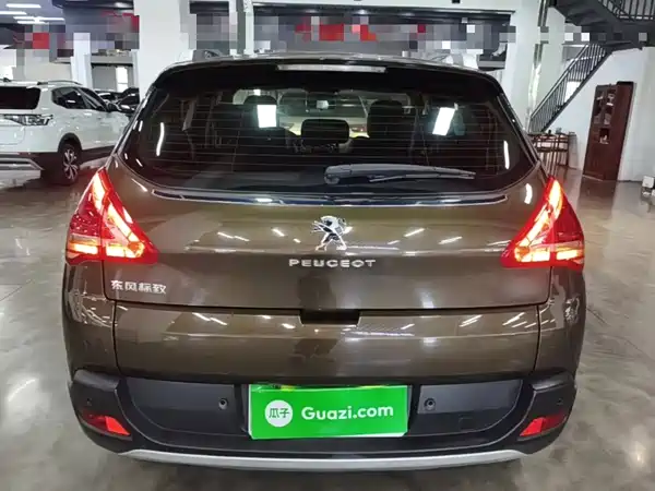 Peugeot 3008 2015