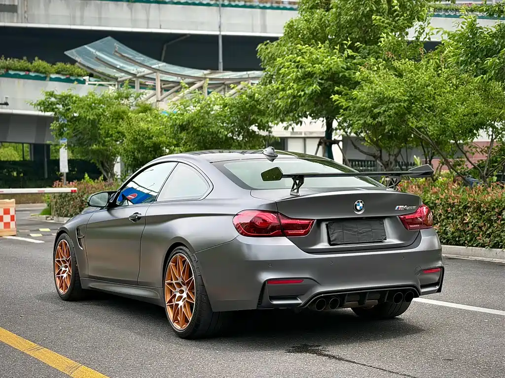BMW M4 2017 — фото 6