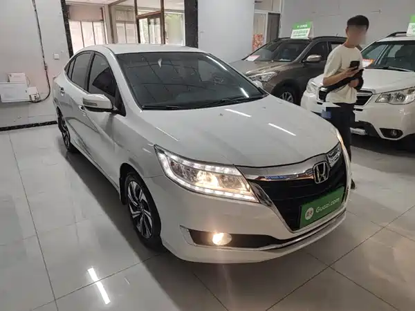 Honda Crider 2016