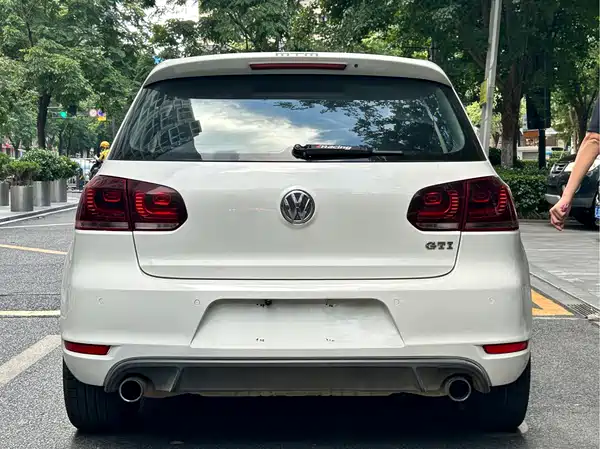 Volkswagen Golf GTI 2012