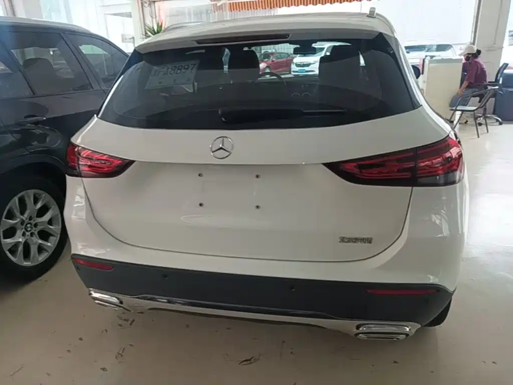 Mercedes-Benz GLA 2021 — фото 6