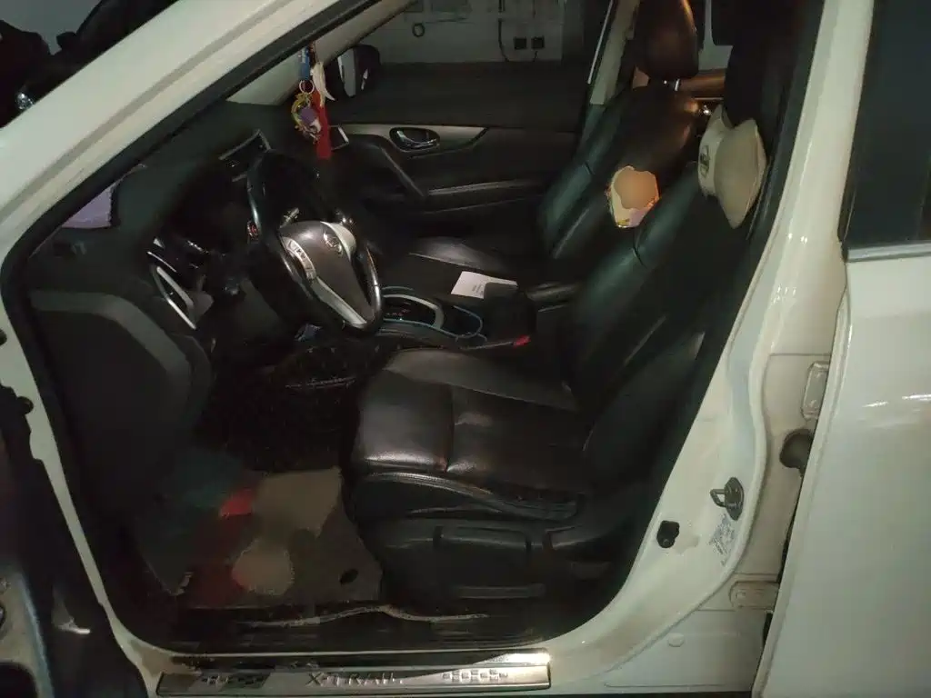 Nissan X-Trail 2015 — фото 8