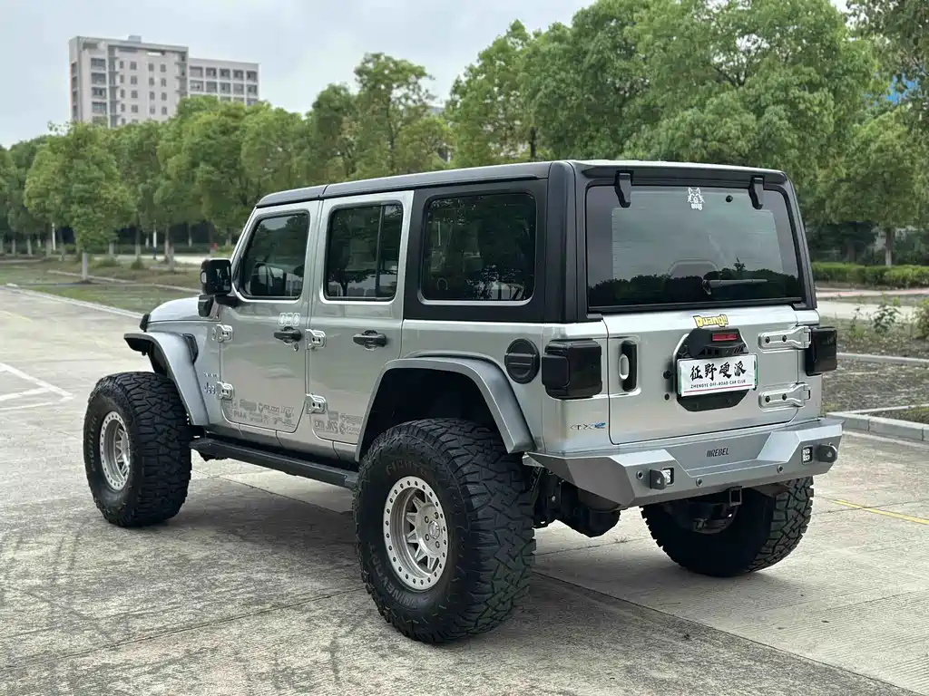 Jeep Wrangler PHEV 2021 — фото 6
