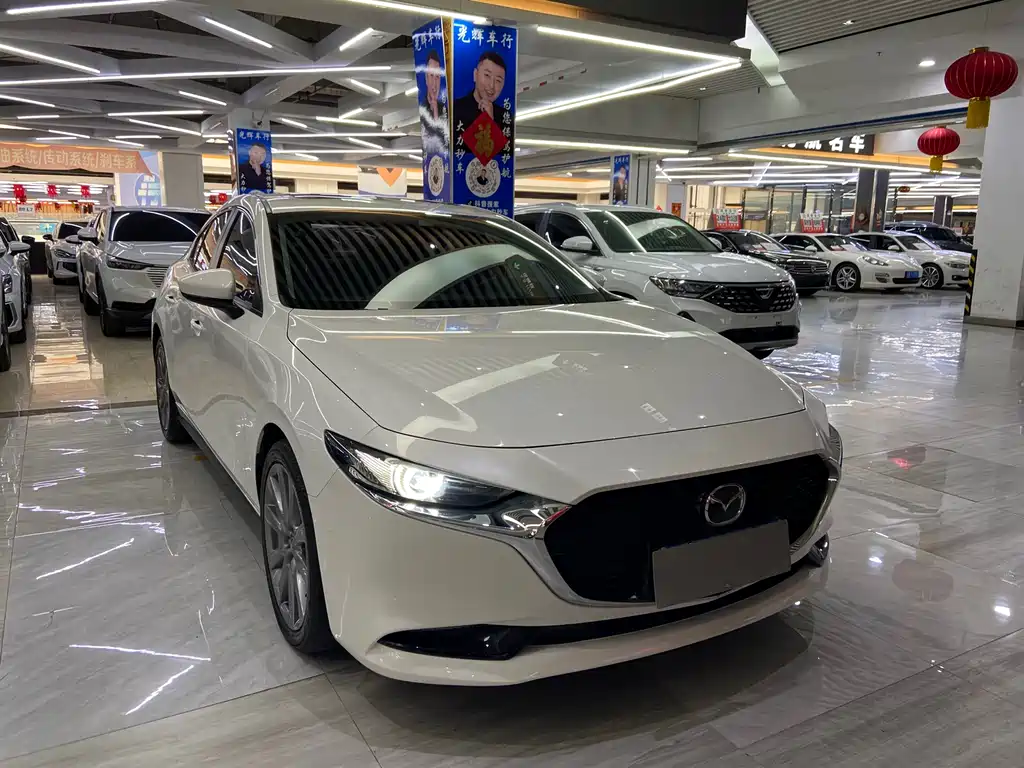 Mazda 3 Angkesela 2022