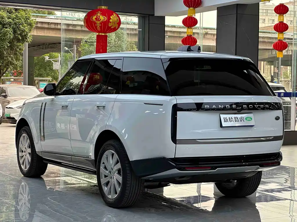 Land Rover Range Rover 2022 — фото 14