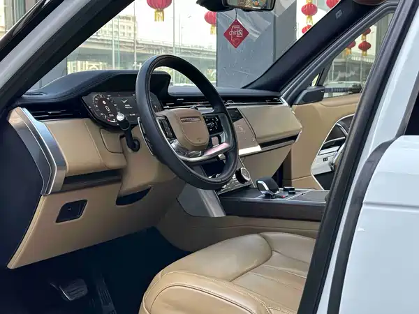 Land Rover Range Rover 2023