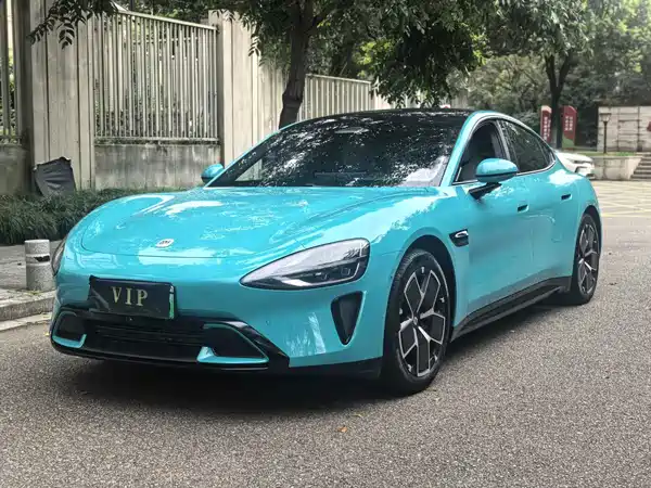 Xiaomi SU7 2025