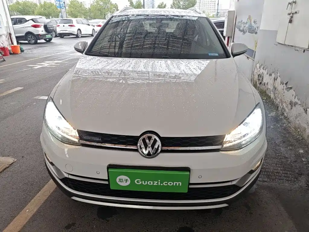 Volkswagen Golf 2020