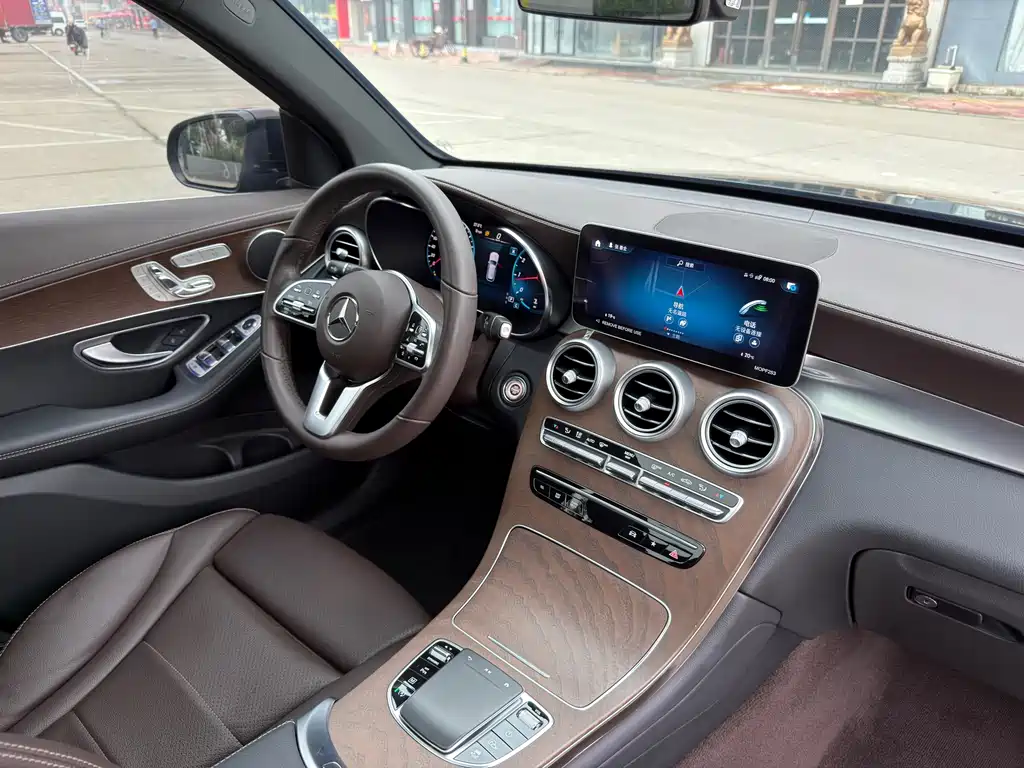 Mercedes-Benz GLC 2023 — фото 14