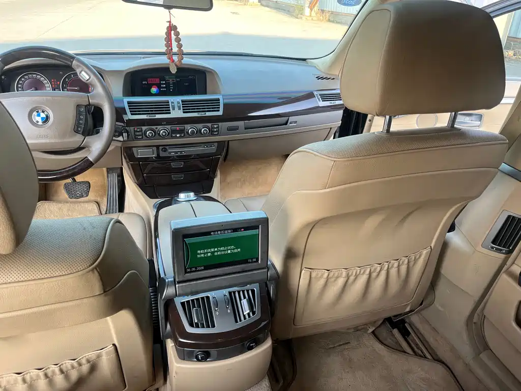 BMW 7 Series 2008 — фото 17
