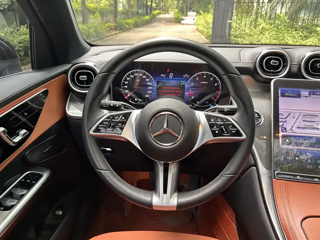 Mercedes-Benz GLC 2023 — фото 10