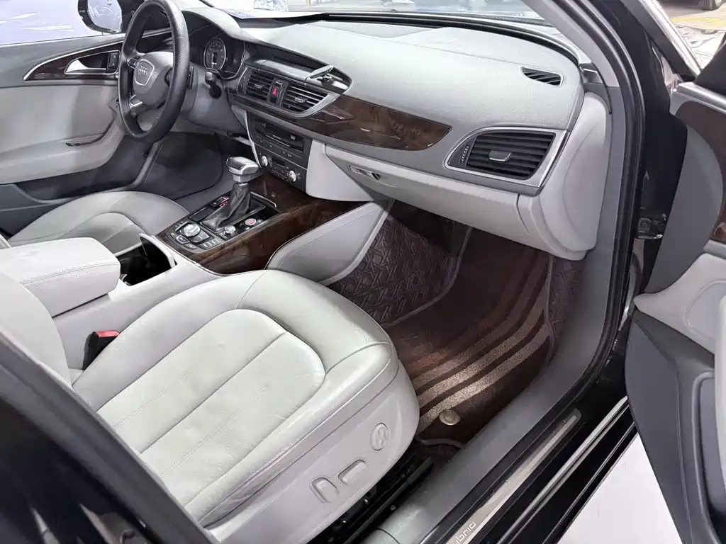 Audi A6 2014 — фото 21