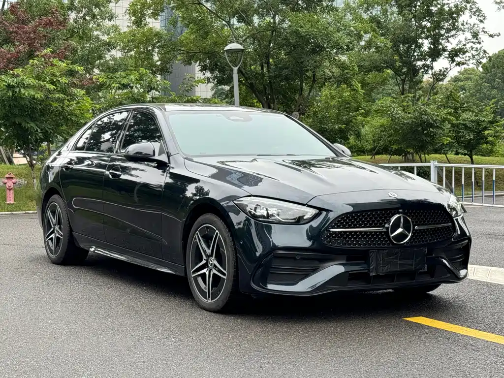 Mercedes-Benz C-Class 2023