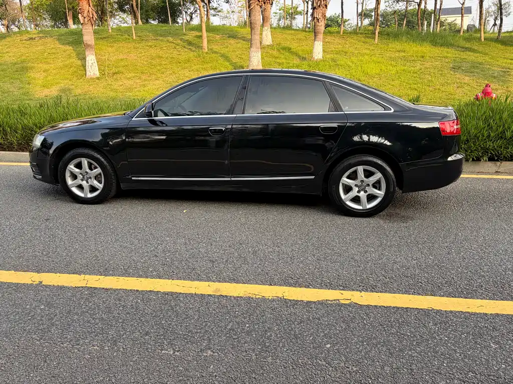 Audi A6L 2011