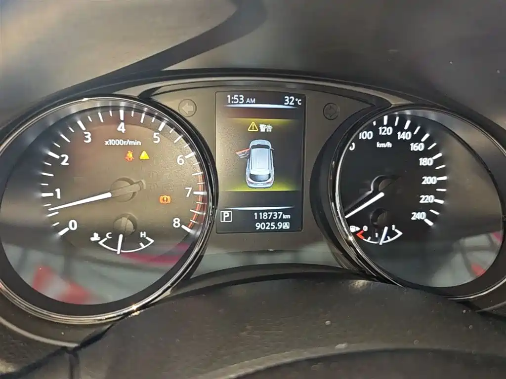 Nissan Qashqai 2018 — фото 12