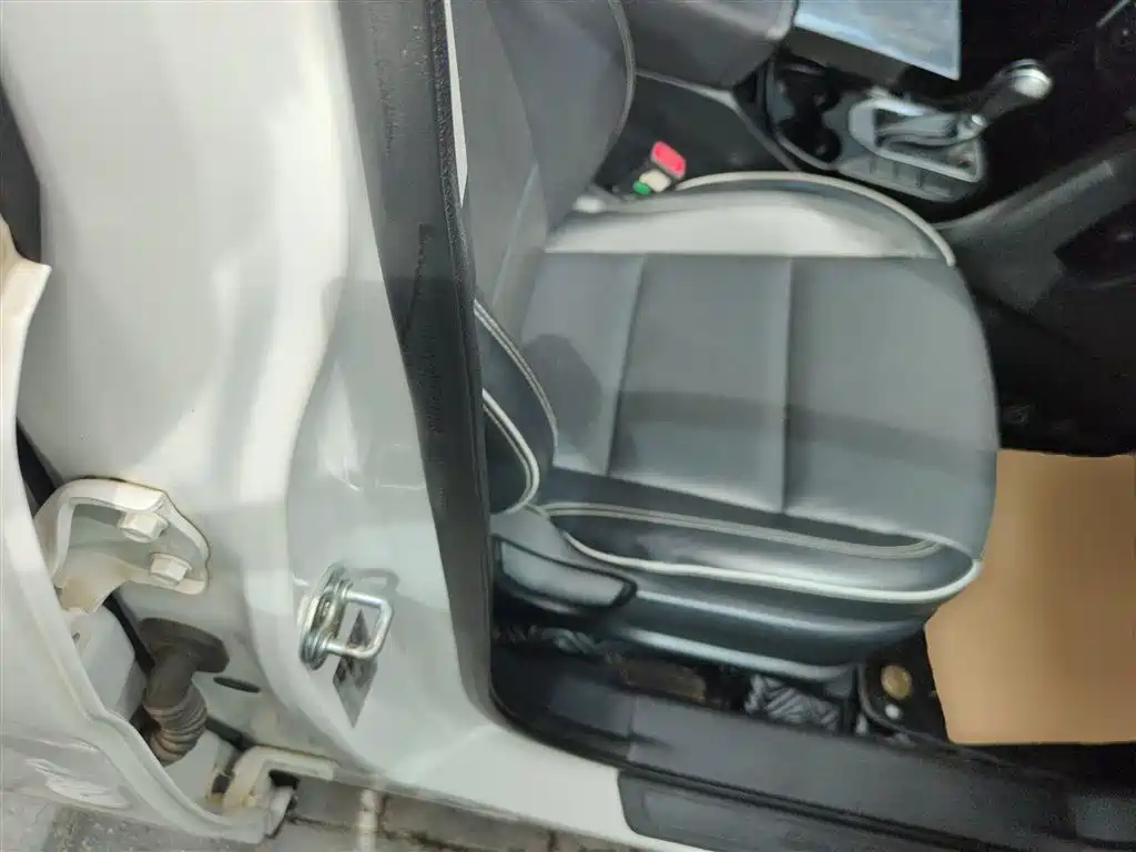 Hyundai Santa Fe 2018 — фото 11